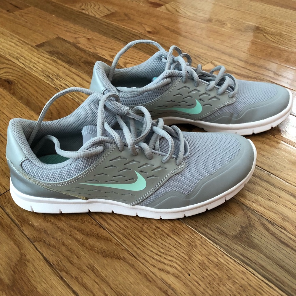 Nike Sneakers - Women's